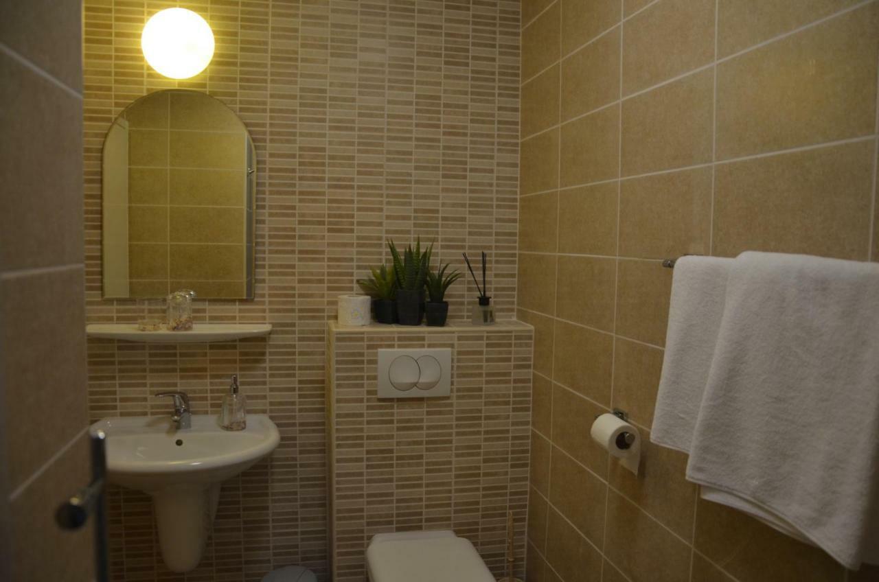 Apartments Mango II Baška Eksteriør billede